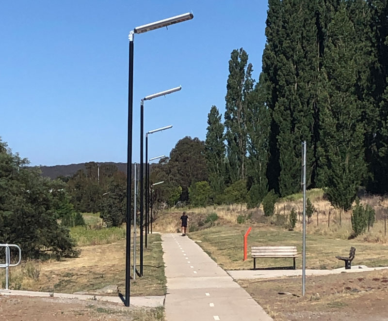 AE3C series solar powered path lights