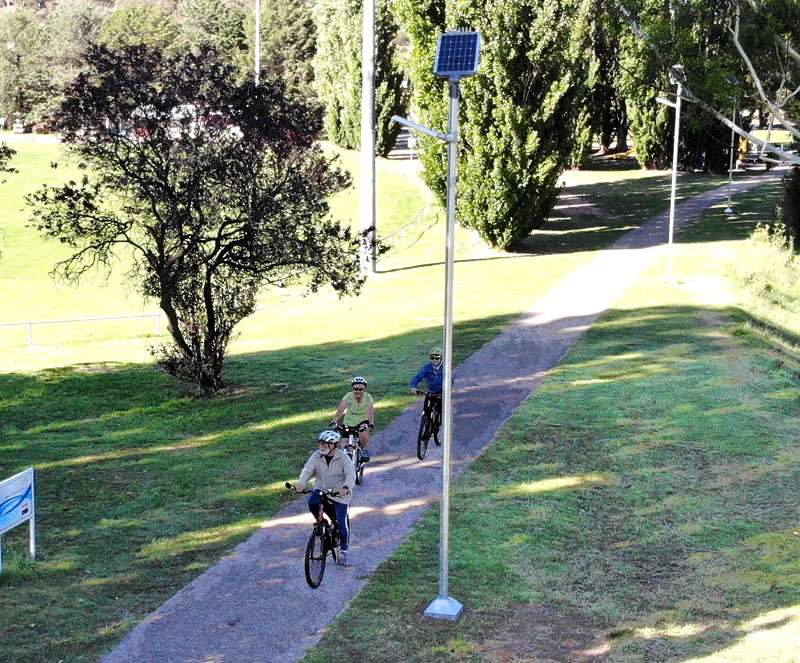 split type off-grid solar-powered street lights